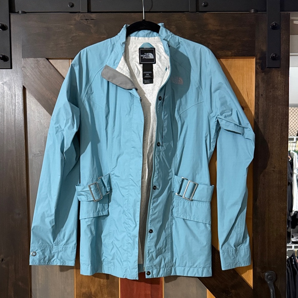 North Face Women's Light Blue jacket